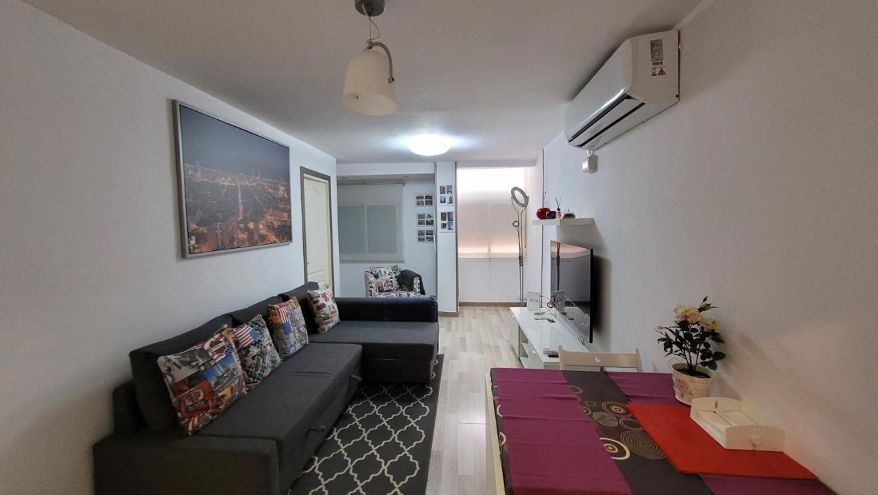 Apartaments B O D Collblanc L'Hospitalet de Llobregat Bagian luar foto