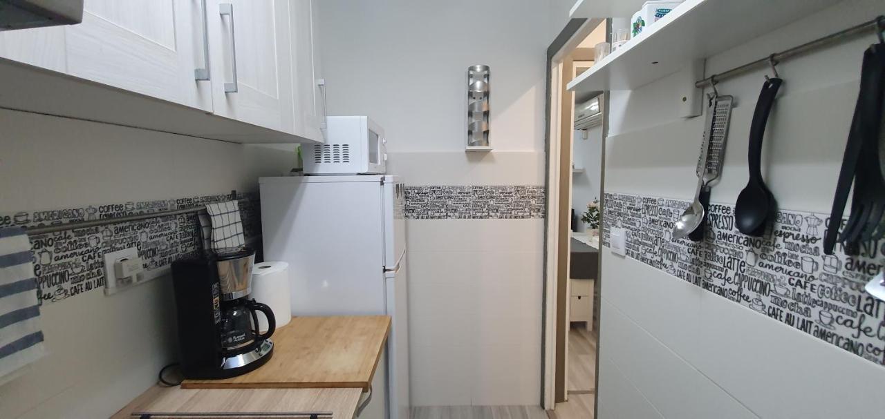 Apartaments B O D Collblanc L'Hospitalet de Llobregat Bagian luar foto