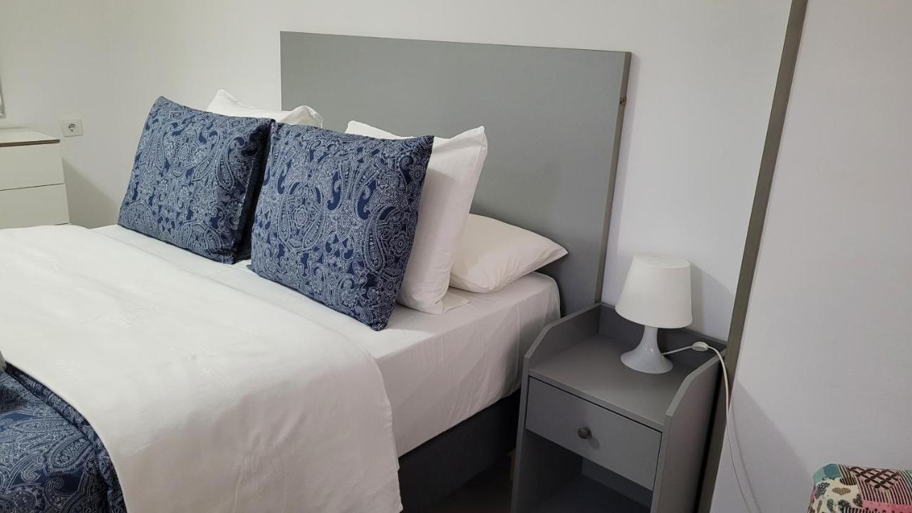 Apartaments B O D Collblanc L'Hospitalet de Llobregat Bagian luar foto