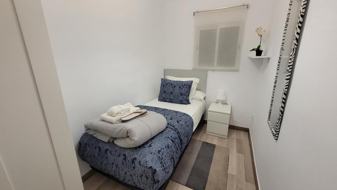 Apartaments B O D Collblanc L'Hospitalet de Llobregat Bagian luar foto